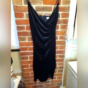 Premier Amour velvet cocktail dress